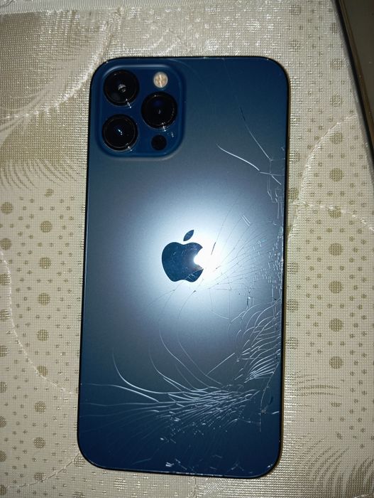 Айфон 12 pro max