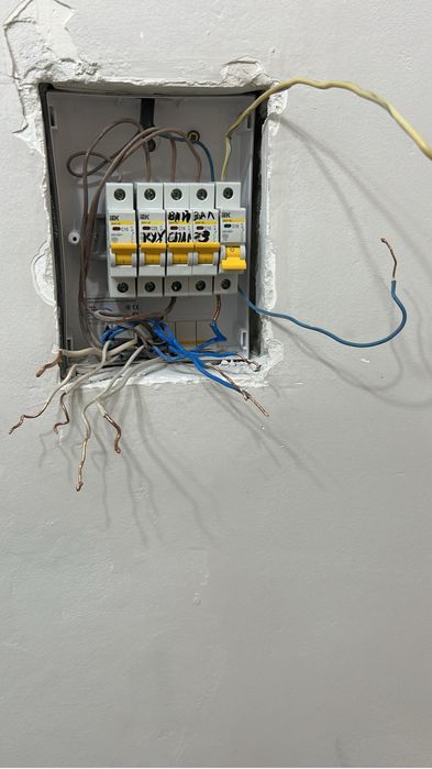 Круглосуточный вызов электрика