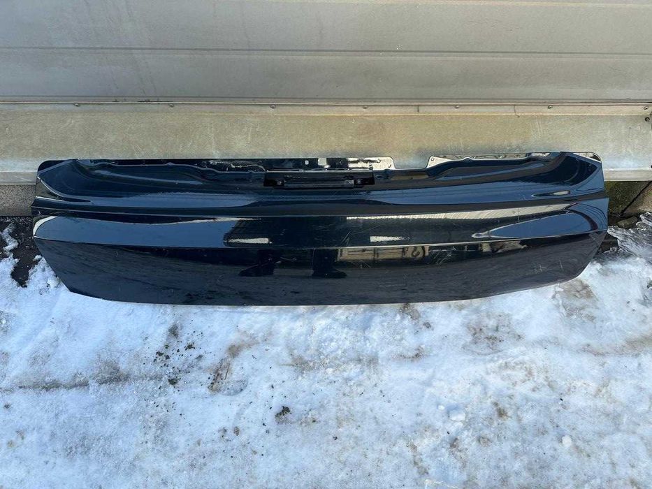 Крышка багажника на BMW X7