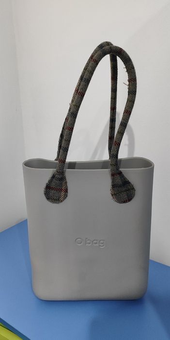Оригинална дамска чанта O bag Classic (Сива с плетени детайли)