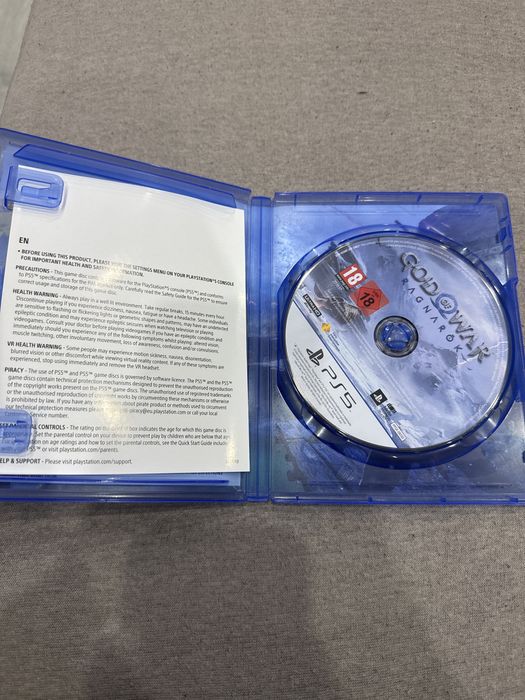 Продавам God of War Ragnarok Ps5