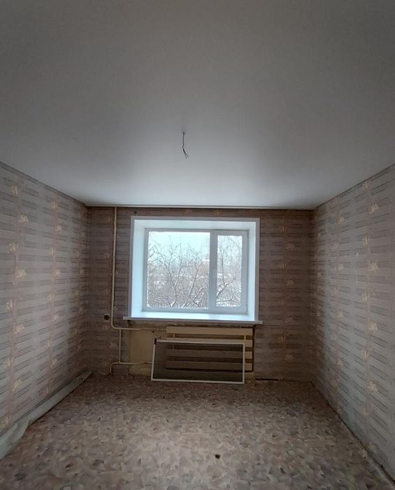 Продам 1 комн .общежитие в 19 микр.