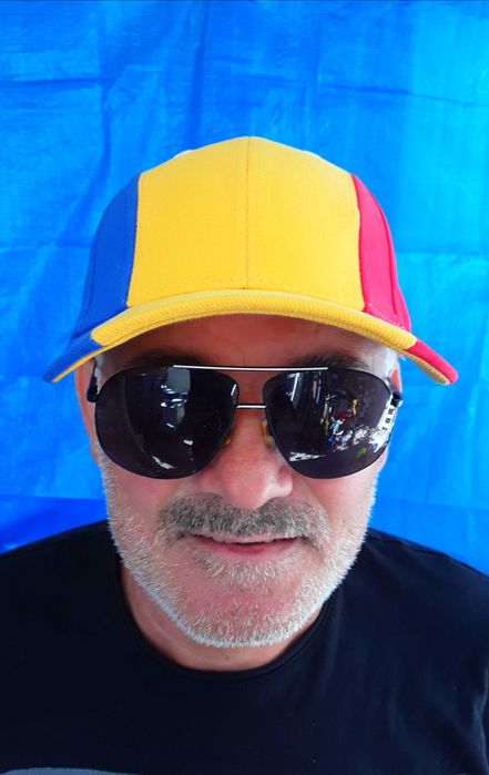 Sapca tricolor unisex bumbac 100% si drapelul ROMÂNIEI Noi - 60 Lei