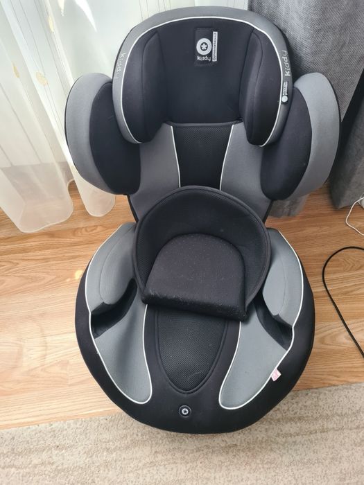 Scaun auto Kiddy cu sistem isofix