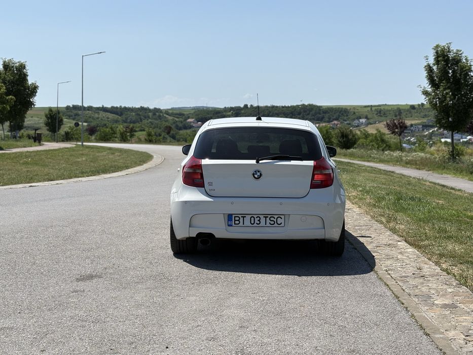 BMW 1 Series 2011 — imagine 5