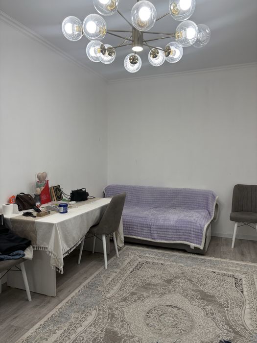 Берем девушку на подселение