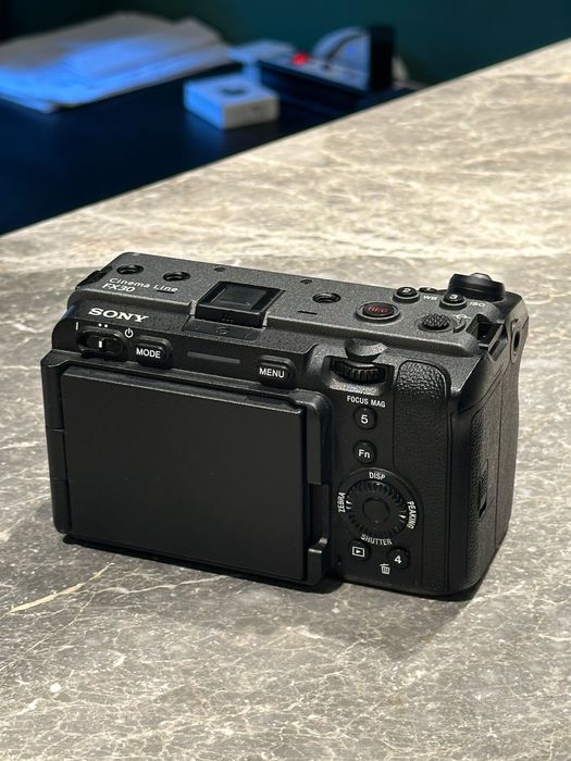 Sony fx30 Cinema line
