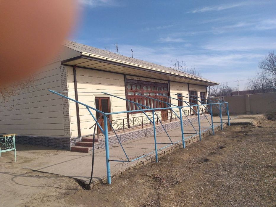 Ховли сотилади Хатирчида