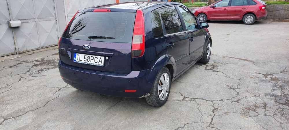 Ford fiesta benzina