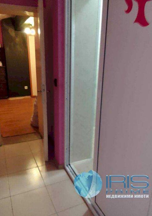 Продава се Двустаен апартамент в Шумен, Добруджански - 72 кв.м за 1181 €/кв.м - Снимка #7