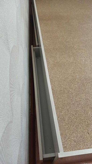 Продам кровать полуторку