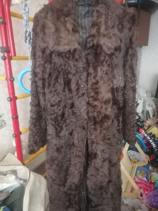 Шуба изнатуральнойго меха .