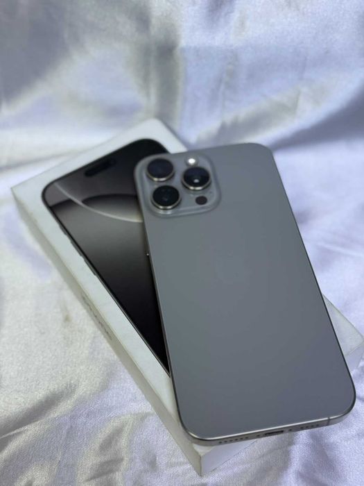Iphone 16 pro max 256 Gb  лот 261013\000794