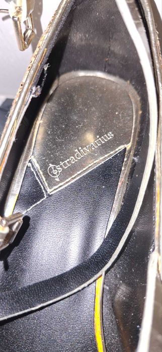 Обувки Stradivarius