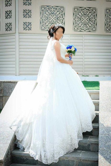 Продам  свадебное платье.