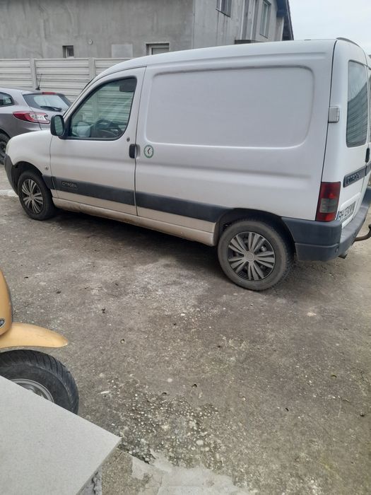 Vând citroen berlingo