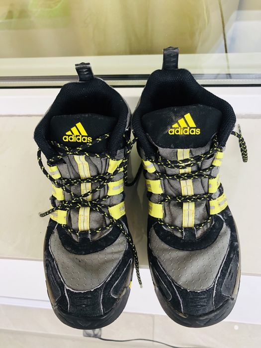 Bocanci/Ghete Adidas 35