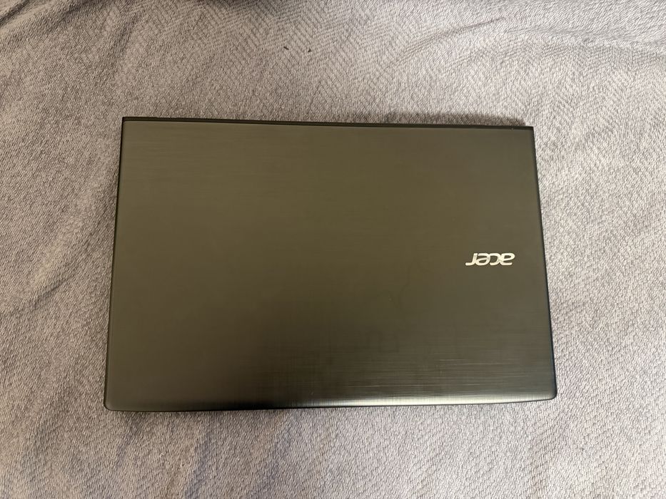 Ноутбук Acer e15