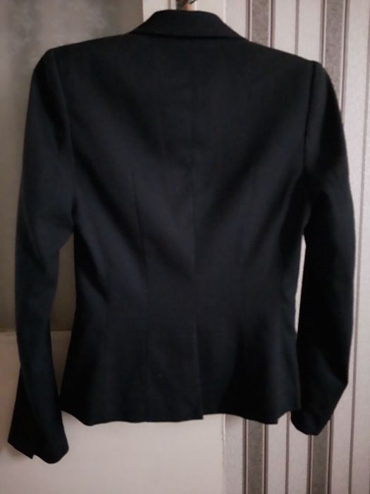 Брючный костюм. Женская