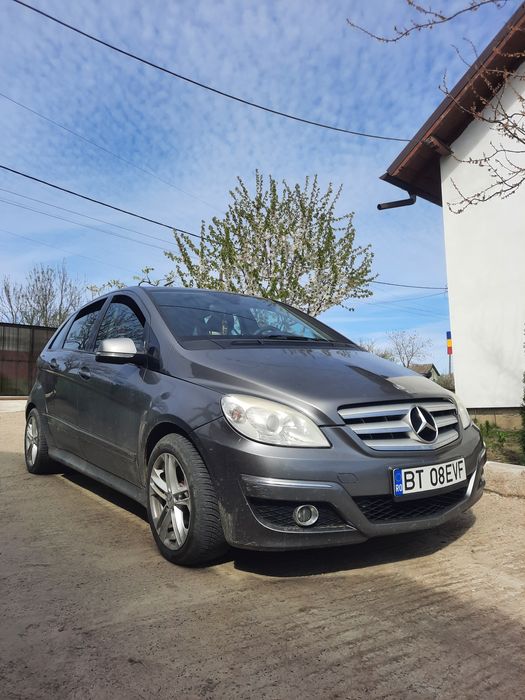 Mercedes b-class a180