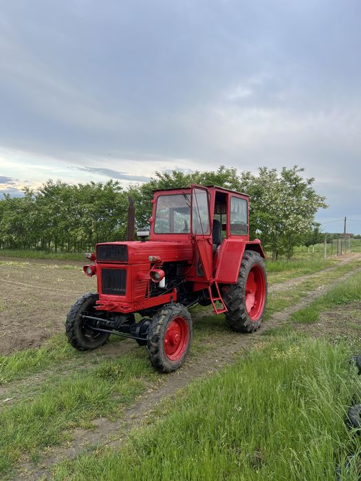 Tractor u650 / u651 cu plug