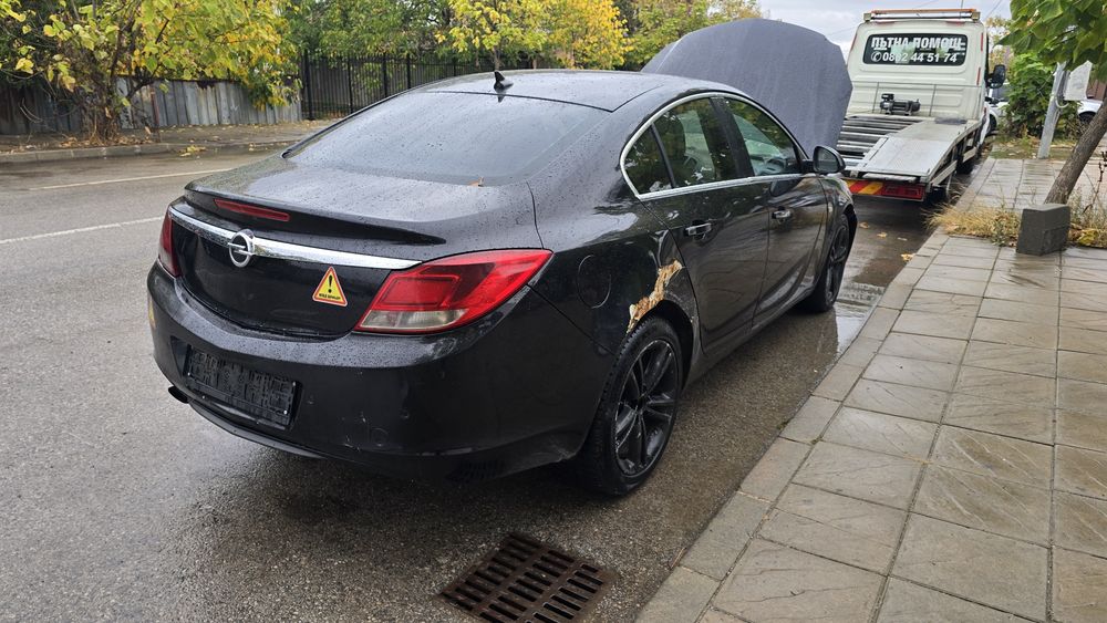 Opel Insignia на части