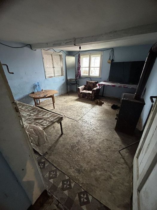 Двуетажна къща в гр. Бухово! Локация, осигуряваща спокойствие извън г