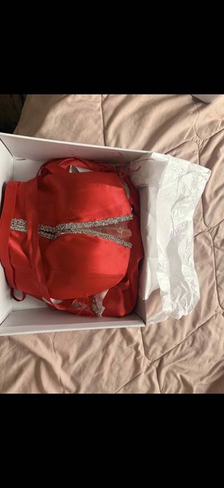 Официални бални рокли