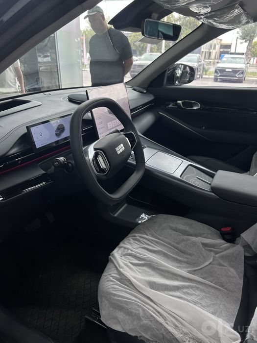 Geely ex5 im gibrid, electr