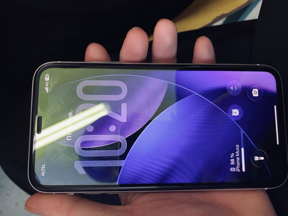 ПРОДАМ Iphone 11 идеал