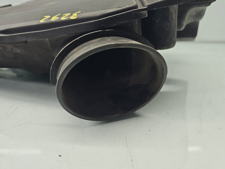 Carcasa filtru aer Fiat Punto (199) [Fabr 2010-2018] OEM 1.3 199A9000