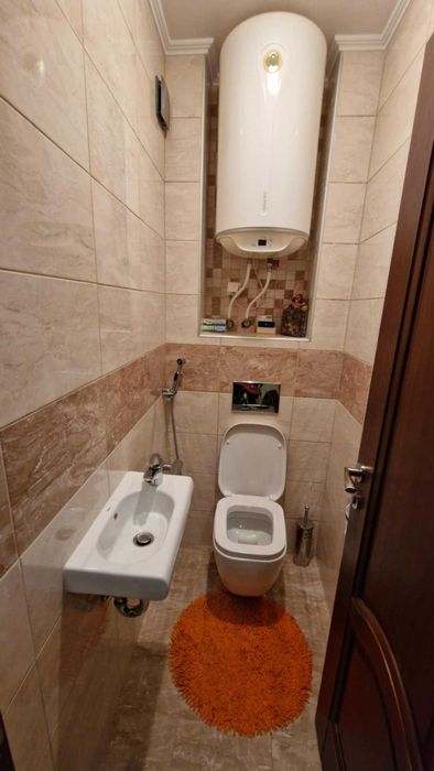 154м2, Ид.център, нов, три спални, ТЕЦ, асансьор