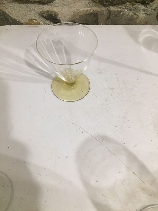 Лот 15 бр. Тьнкостенни СОЦ чаши