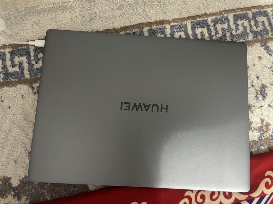 Huawei Matebook D14