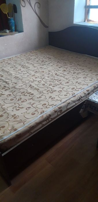 Продается диван.