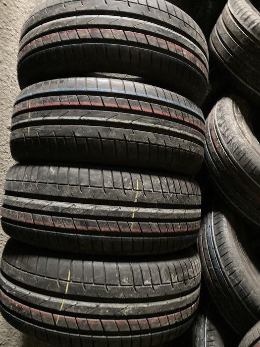 Anvelope Starmaxx set 4 buc, 8 mm, 215/55 R 17 Dot 2018