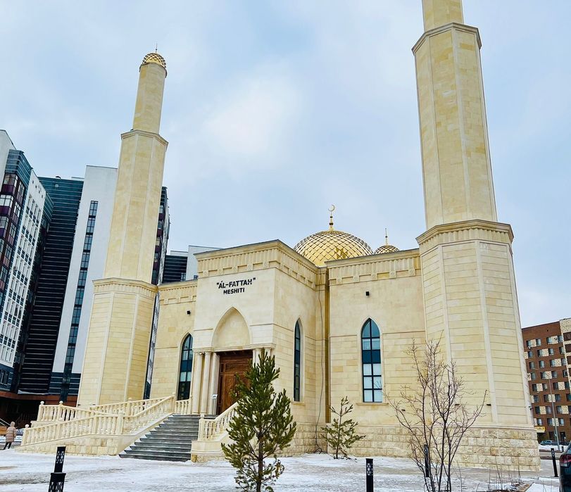 Ремонт фасадов, лестниц, облицовка гранитом, травертином