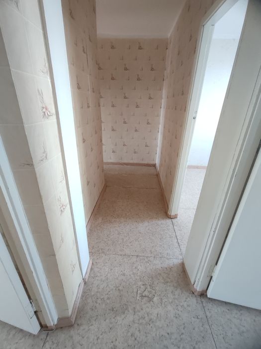 Продается 4-комн (9-41, 7 эт)