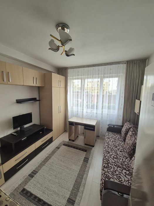 Cameră de închiriat – 20 mp – 1.200 lei/lună