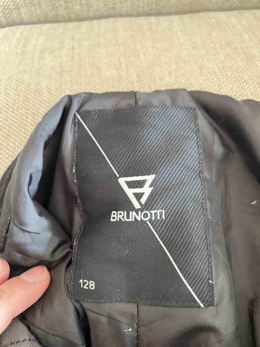 Детски ски панталон за момче. Марка  Brunotti, размер 128.