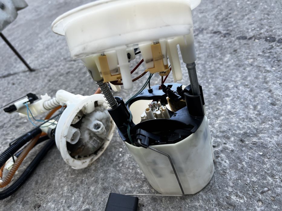 Pompa benzina bmw e90 e91 e92 e81 e87