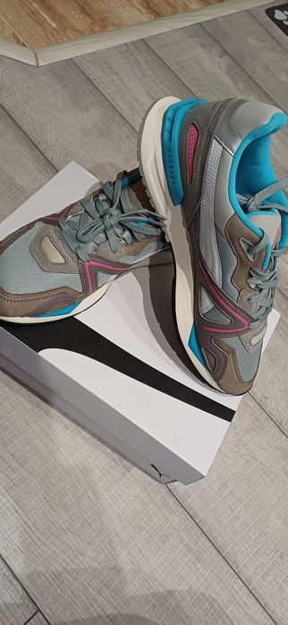 PUMA Маратонките