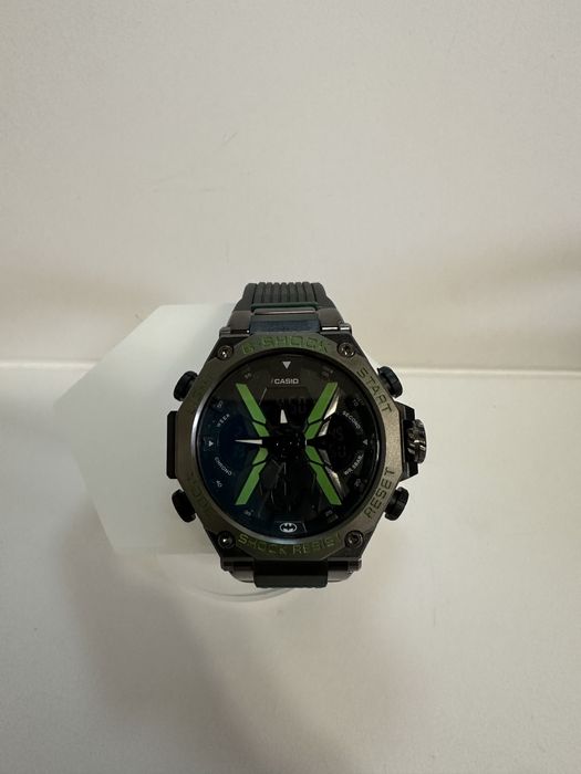 Часовник G Shock