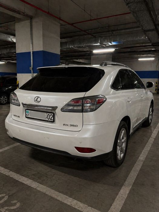 Машина лексус рх350