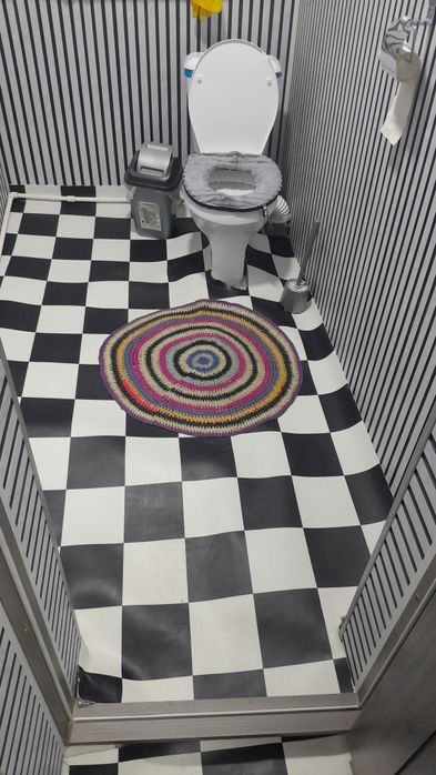 Xovli sotiladi karmana eski shaxar