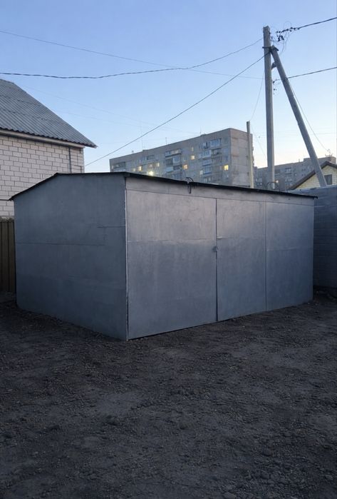 Продам металлический гараж