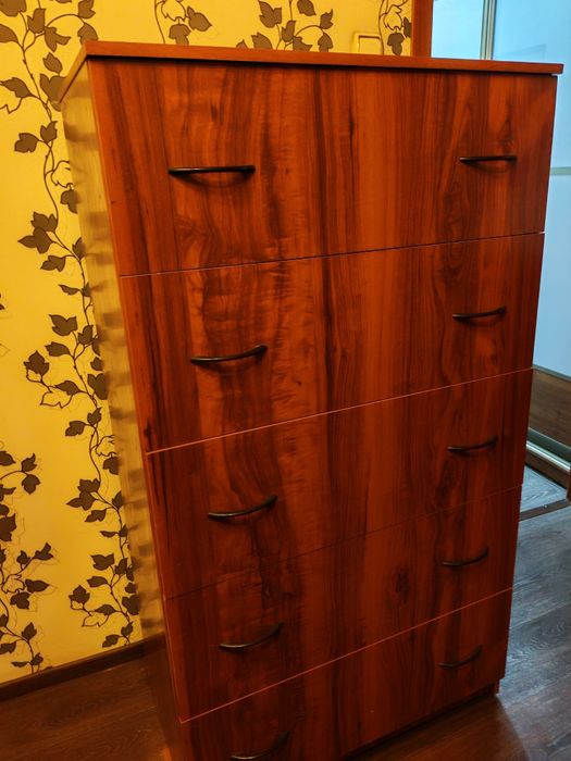 Продам комод для одежды, б/у