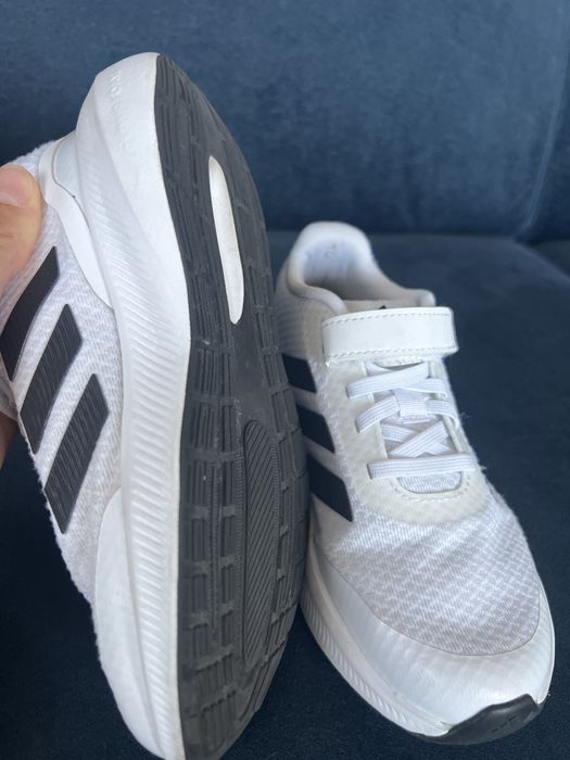 Adidas Foamcloud