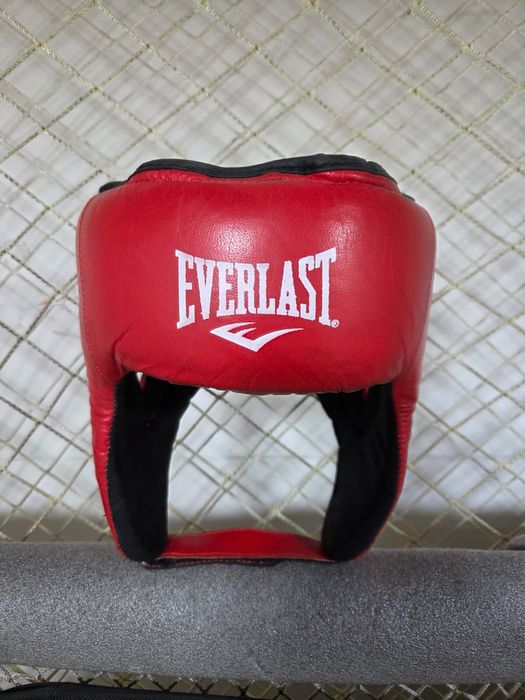 Шлем боксерский everlast