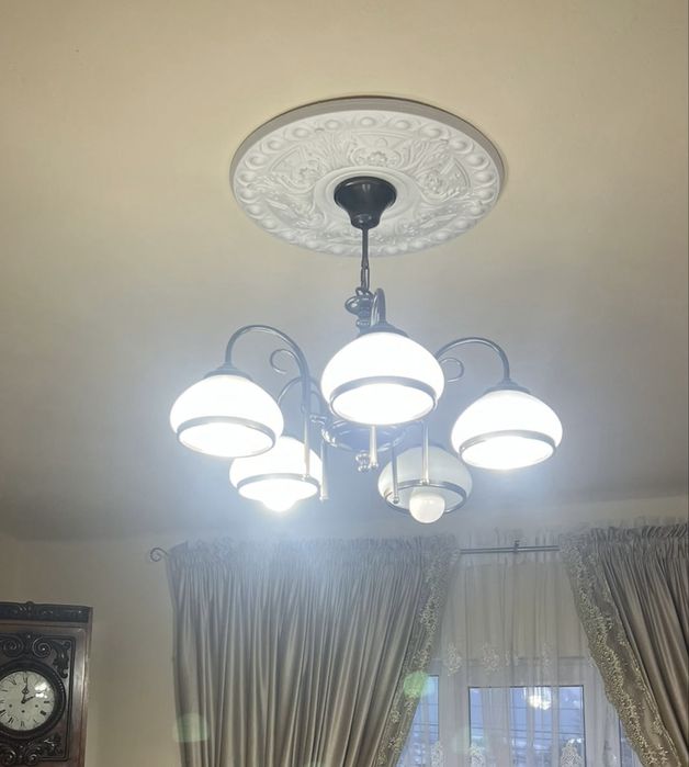 Candelabru masiv